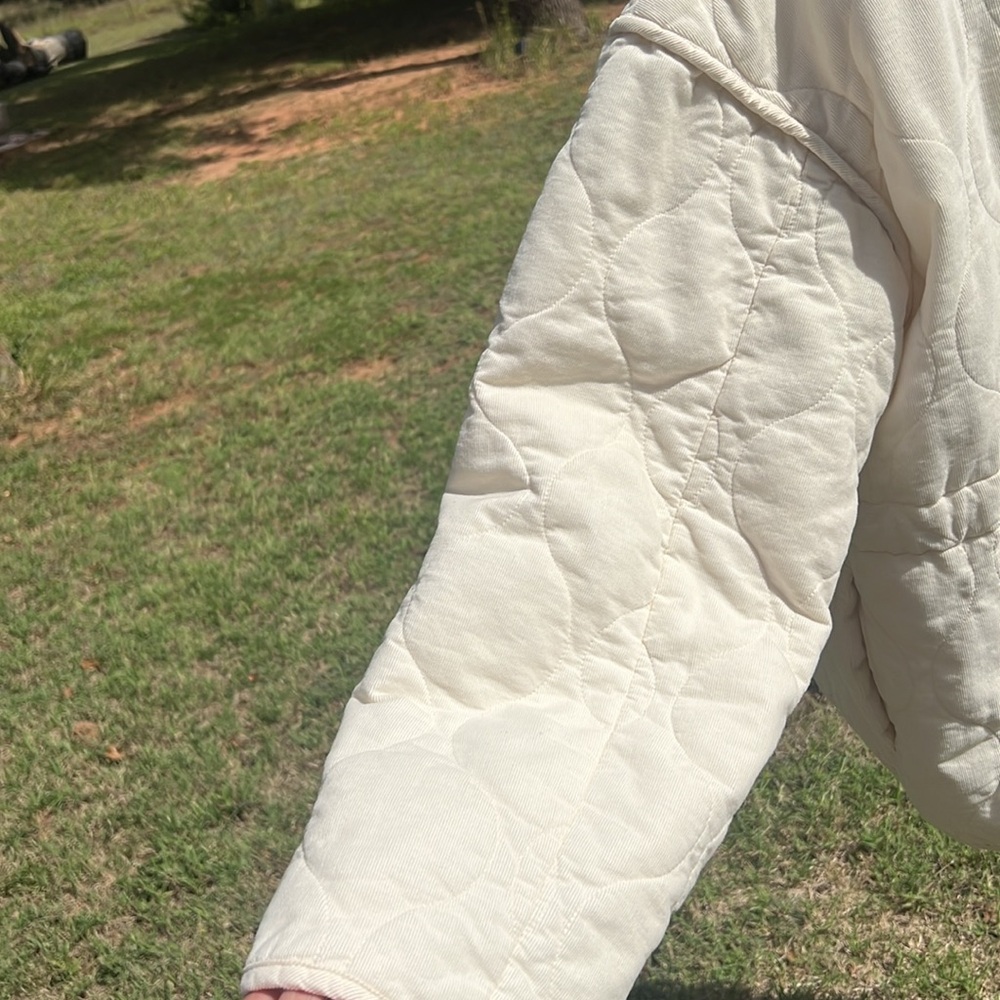 Universal Thread Quilted Jacket ..550 - image 6